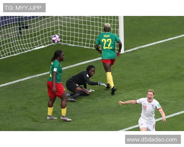 英格兰与喀麦隆下半场精彩对决回顾与分析