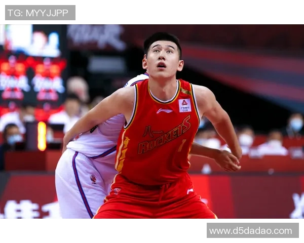 郭昊文:从青涩少年到篮球场上的璀璨新星的成长之路与奋斗故事 郭昊文:从青涩少年到篮球场上的璀璨新星的成长之路与奋斗故事