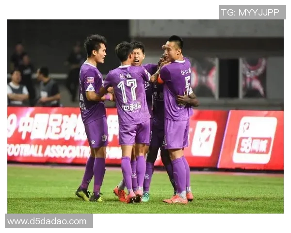 春武里与蒙通联激战正酣谁能在泰国足球联赛中笑到最后 春武里与蒙通联激战正酣谁能在泰国足球联赛中笑到最后