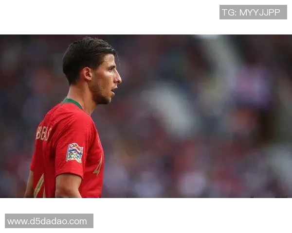 鲁本迪亚斯：从青年才俊到足坛顶尖后卫的蜕变之路